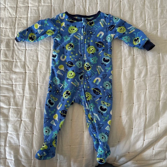 8 Piece Assorted Baby boy long sleeve clothes (013) - Picture 4 of 14